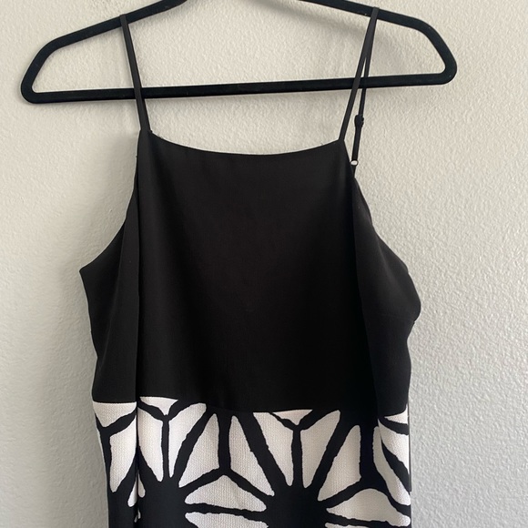 NWT Vince Camuto Dress Sz Small - Picture 3 of 6